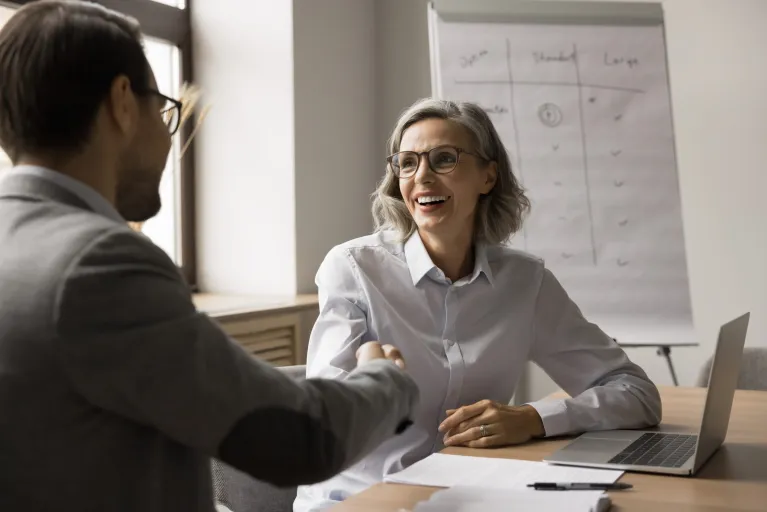 How to Buy a Sales Training Course That Actually Boosts Performance and Closes More Deals