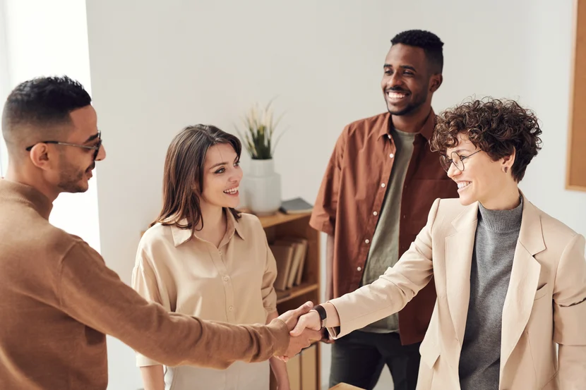 Sales Pitch Training How to Craft Winning Conversations That Close More Deals