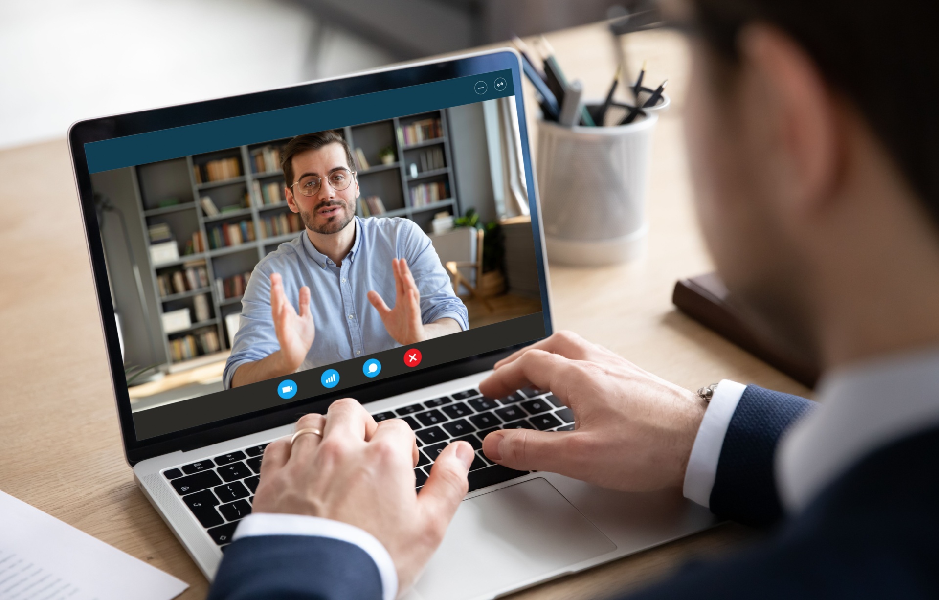 High Ticket Remote Closing Jobs: Building a High-Income Remote Sales Career in the Digital Economy