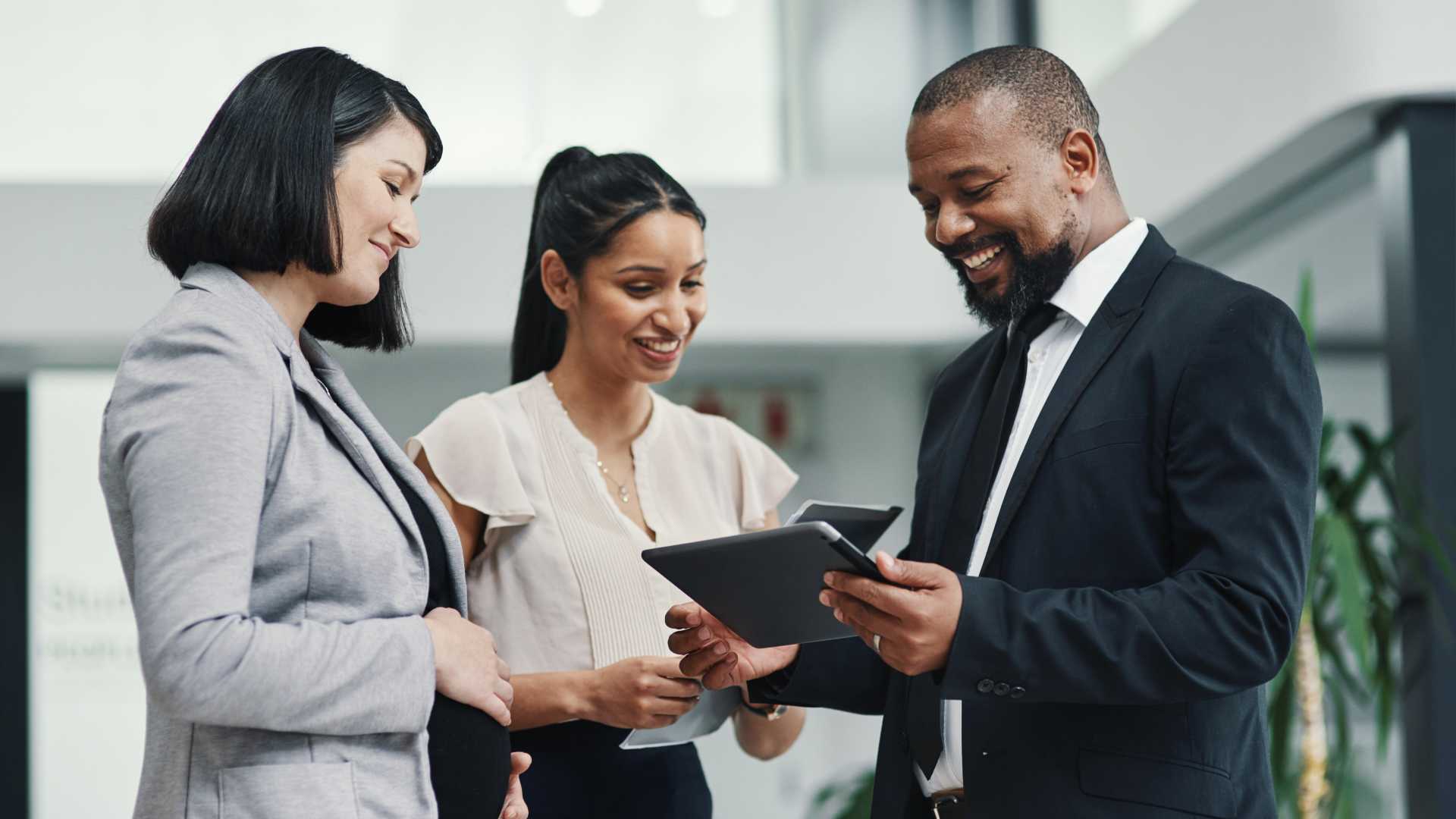 The Ultimate Guide on How to Get Into High Ticket Sales and Build a Profitable Sales Career